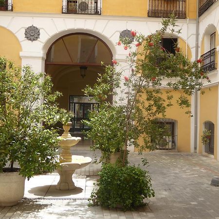 Hostal Huespedes Toledo Мадрид Екстериор снимка