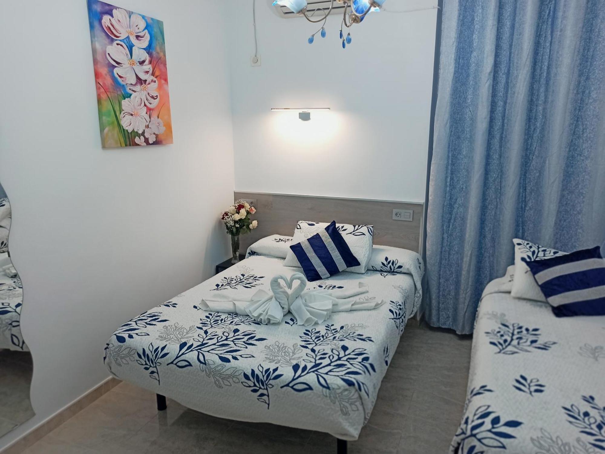 Hostal Huespedes Toledo Мадрид Екстериор снимка