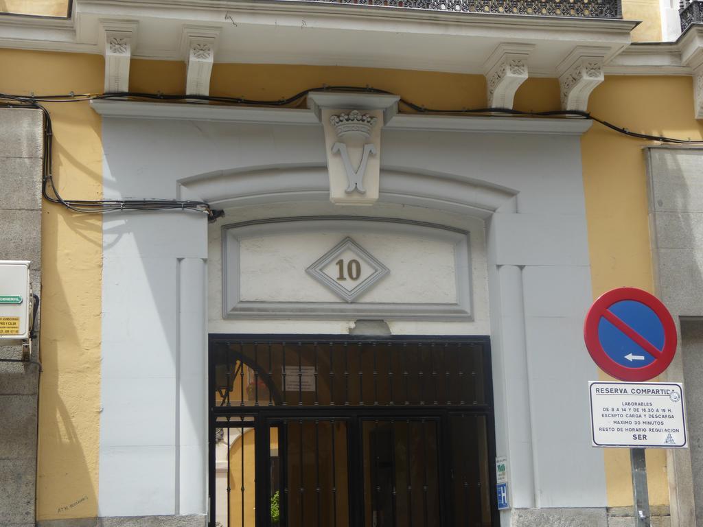 Hostal Huespedes Toledo Мадрид Екстериор снимка